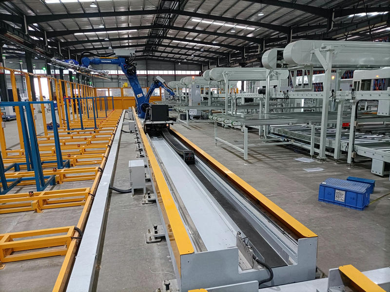 機器人第七軸地軌５