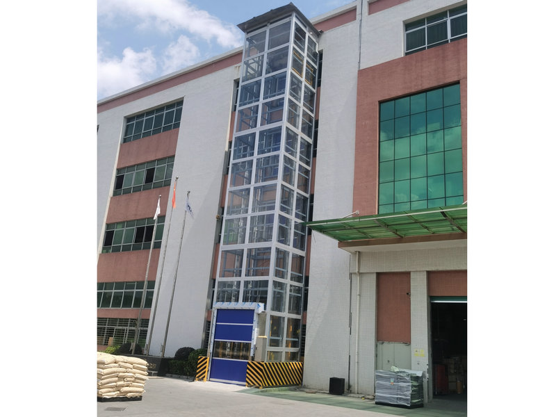 升降機(jī)設(shè)備4